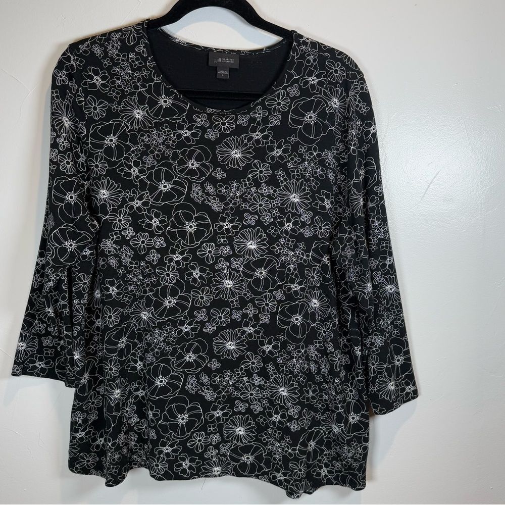 J. Jill Wearever Collection Black with White Florals Shirt Size Large